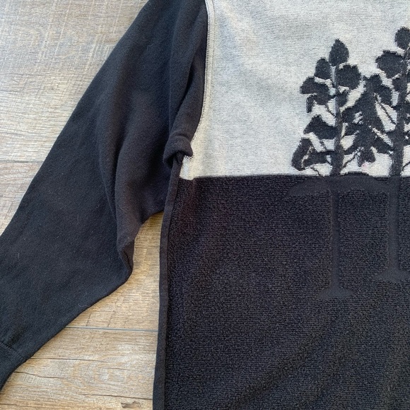 Elandale Gray & Black Tree & Roots Sweater - Picture 4 of 8